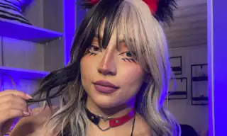 Saraa_love_ live in VR