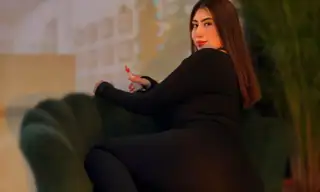ImKylie_ live in VR