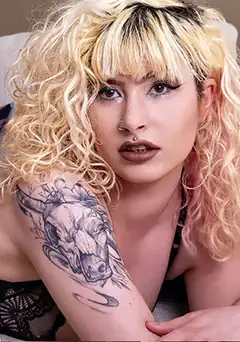 Rosie Gia