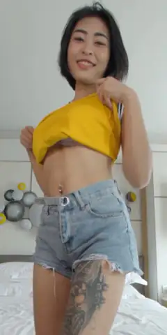 Keaw JohnTronBargirls