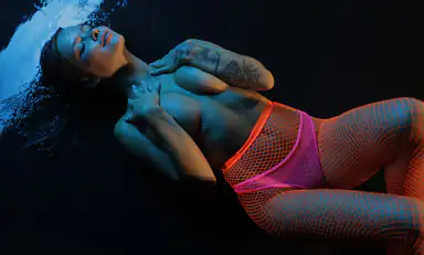 Erotic in Neon