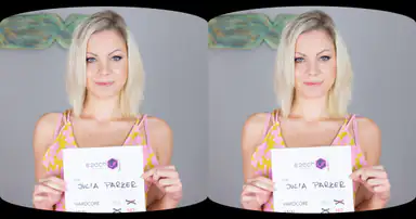 Porn Newbie in VR Casting